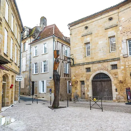 Apartment Cyrano - Le Repere Du Vicomte, Dans Le Centre Historique - Parking Gratuit Proche