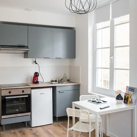 Apartment Cyrano - Le Repere Du Vicomte, Dans Le Centre Historique - Parking Gratuit Proche