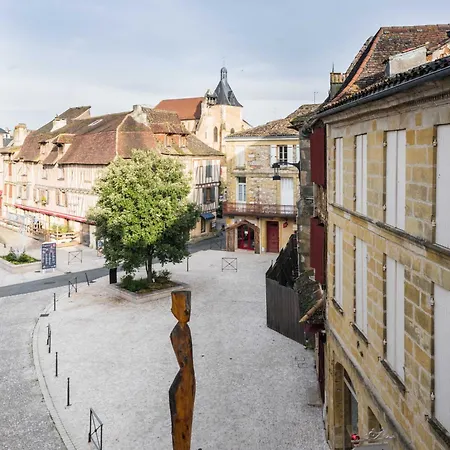 Apartment Cyrano - Le Repere Du Vicomte, Dans Le Centre Historique - Parking Gratuit Proche *